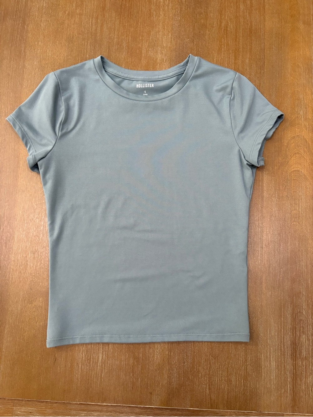 Hollister Women's Short Sleeve Crewneck Tee in Sage Green